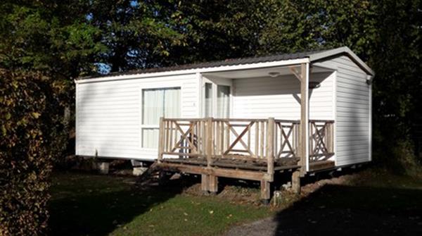 Cottage Bambou to rent in Camping la forêt à Jumièges in Normandy